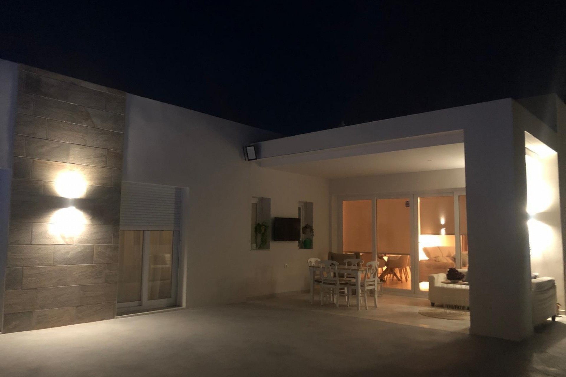Obra nueva - Villa -
La Romana - Los Joveres