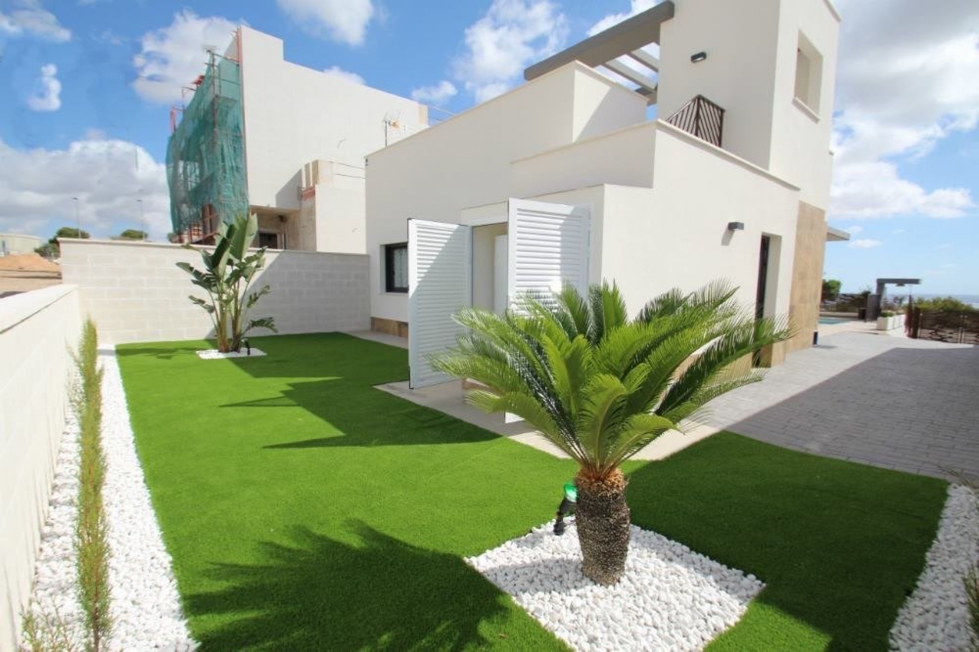 Obra nueva - Villa -
Orihuela Costa - Campoamor