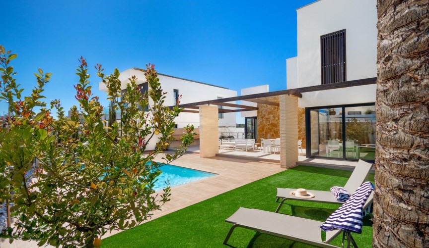 Obra nueva - Villa -
Orihuela Costa - Campoamor