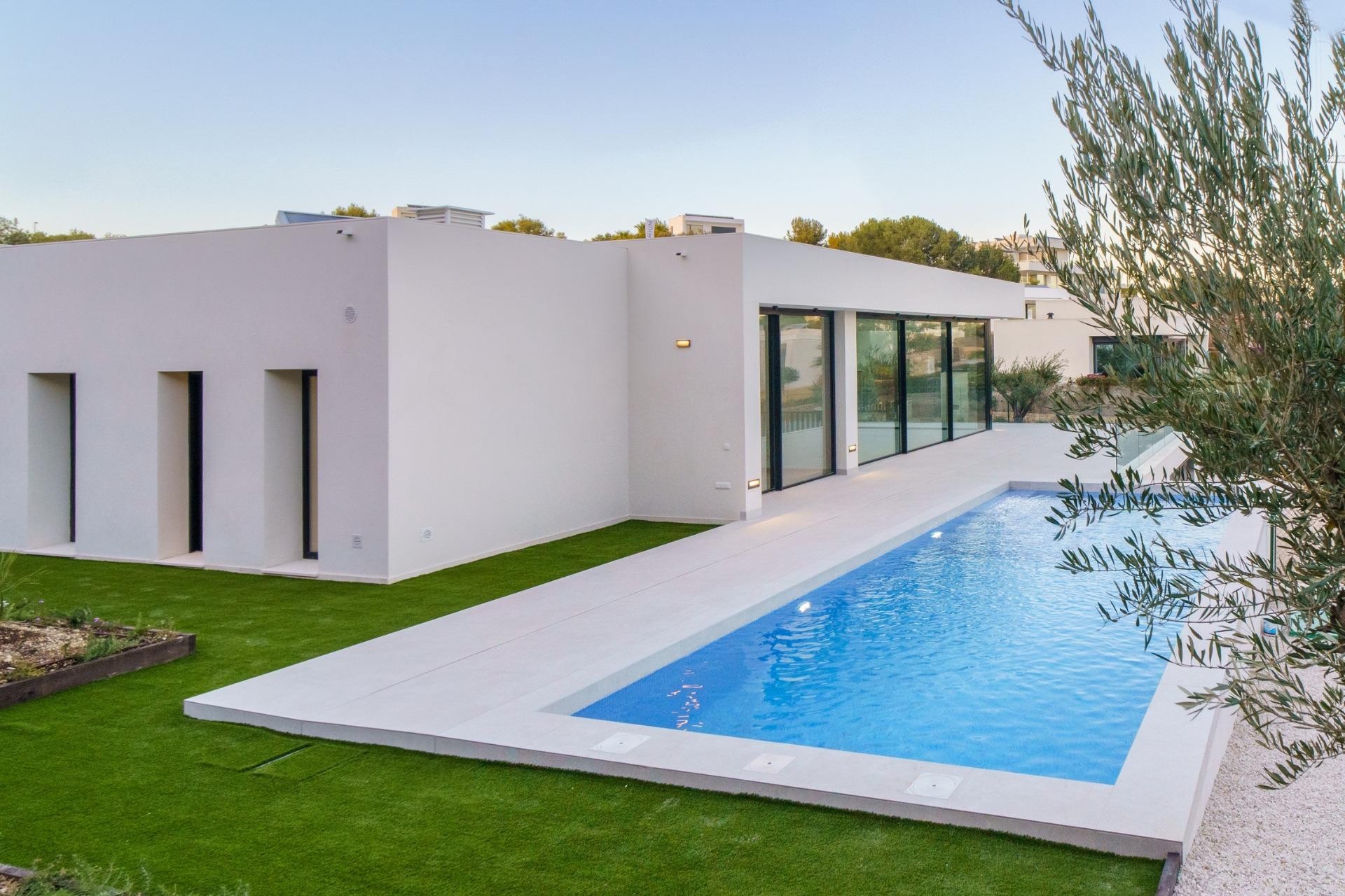 Obra nueva - Villa -
Orihuela - Las Colinas Golf