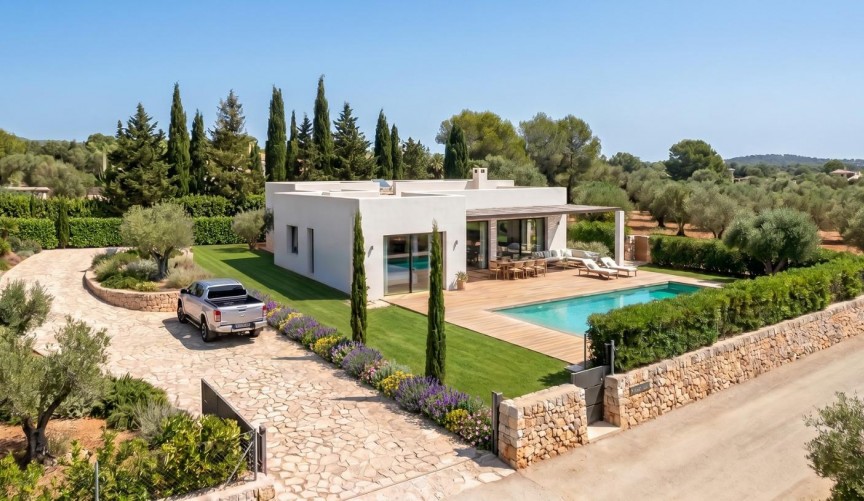 Obra nueva - Villa -
Pinoso - Casas Pastor