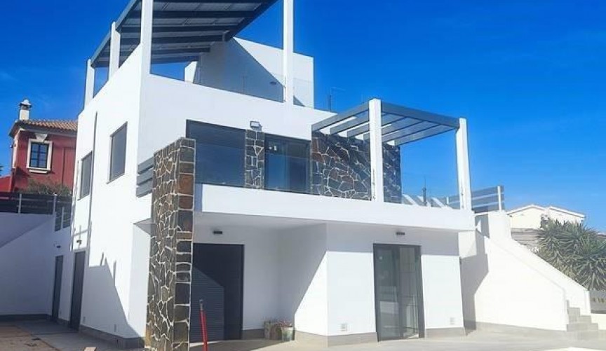 Obra nueva - Villa -
Rojales - Golf La Marquesa (Ciudad Quesada)