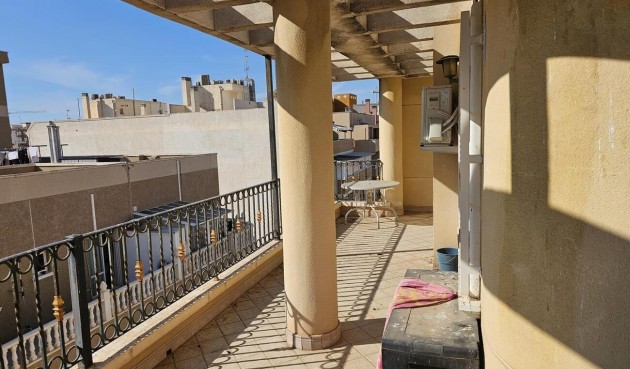 Penthouse Penthouse - Återförsäljning - Torrevieja - CENTRE