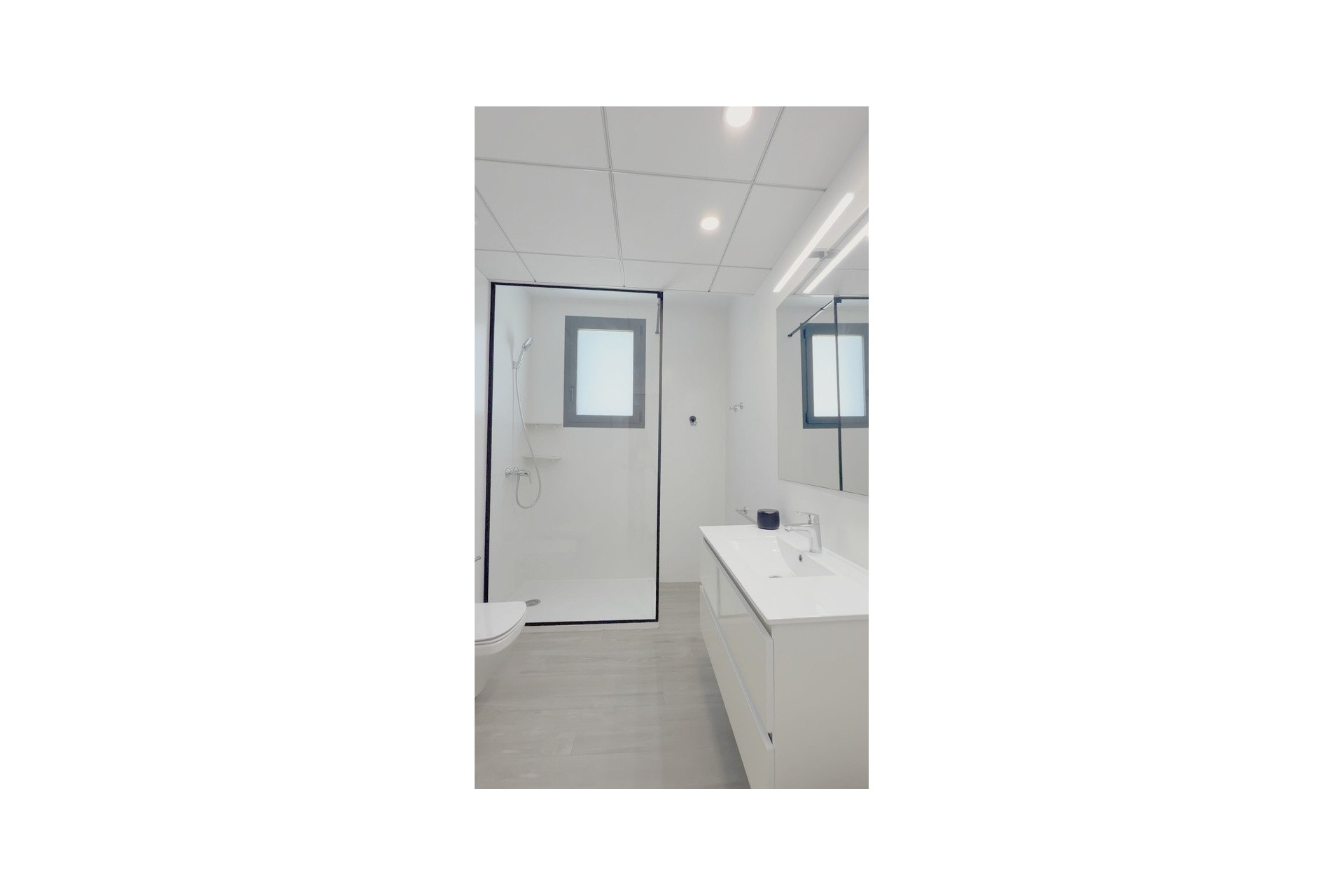 Resale - Apartment -
Albufereta - Costa Blanca