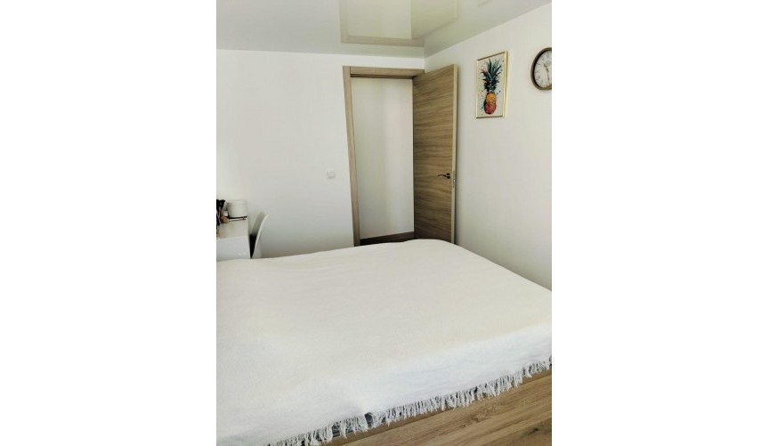 Resale - Apartment -
Alicante - Altozano