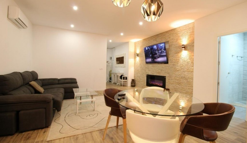 Resale - Apartment -
Alicante - Carolinas Bajas