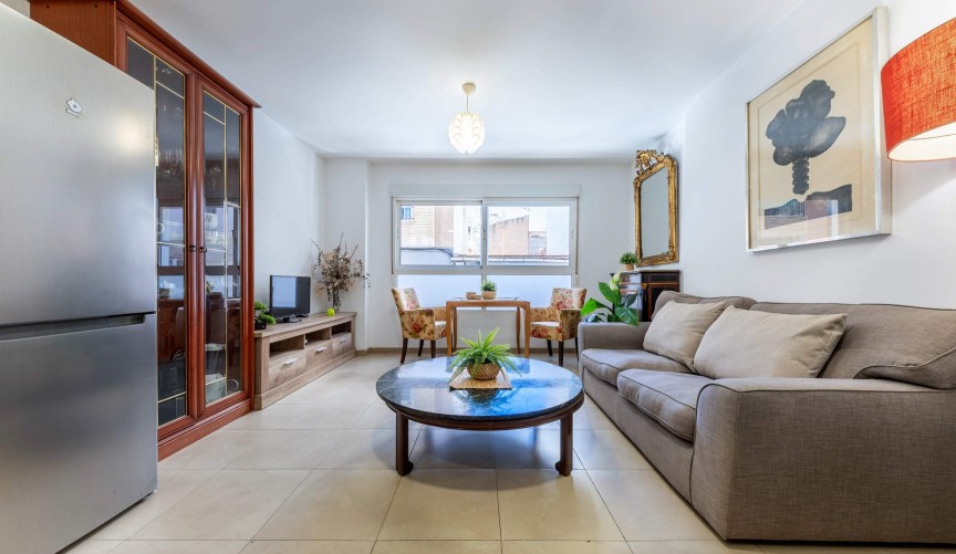 Resale - Apartment -
Alicante - Carolinas Bajas