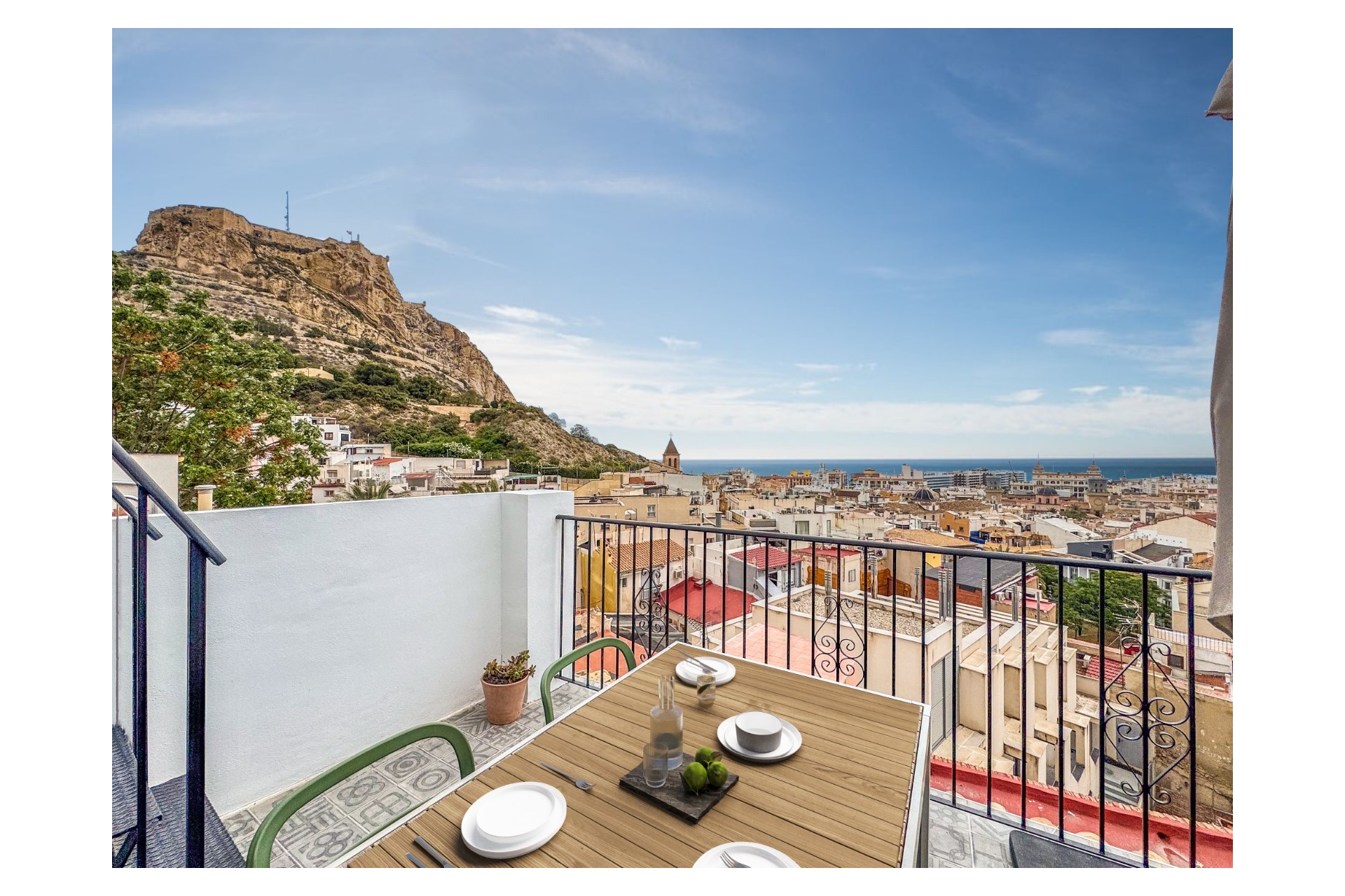 Resale - Apartment -
Alicante - Costa Blanca