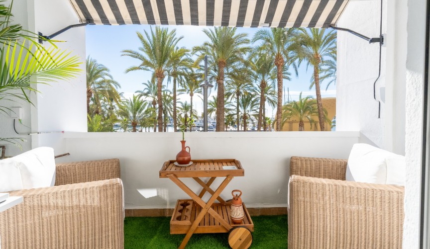 Resale - Apartment -
Alicante - Costa Blanca