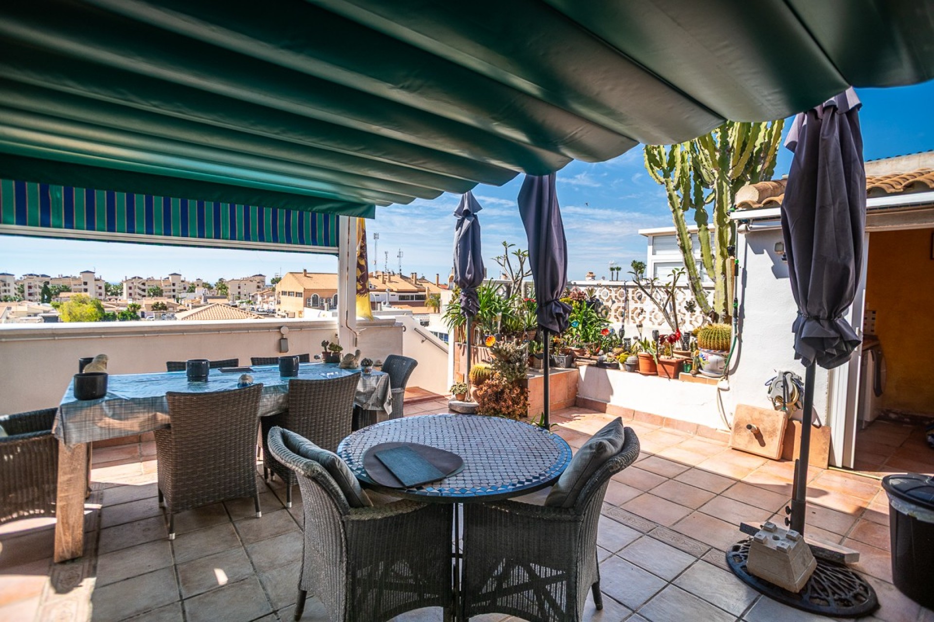 Resale - Apartment -
Alicante - Costa Blanca