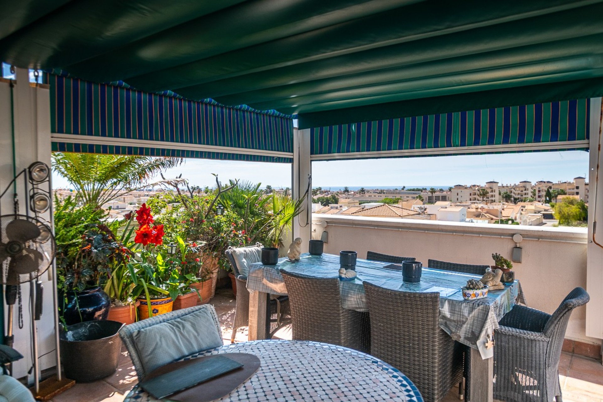 Resale - Apartment -
Alicante - Costa Blanca