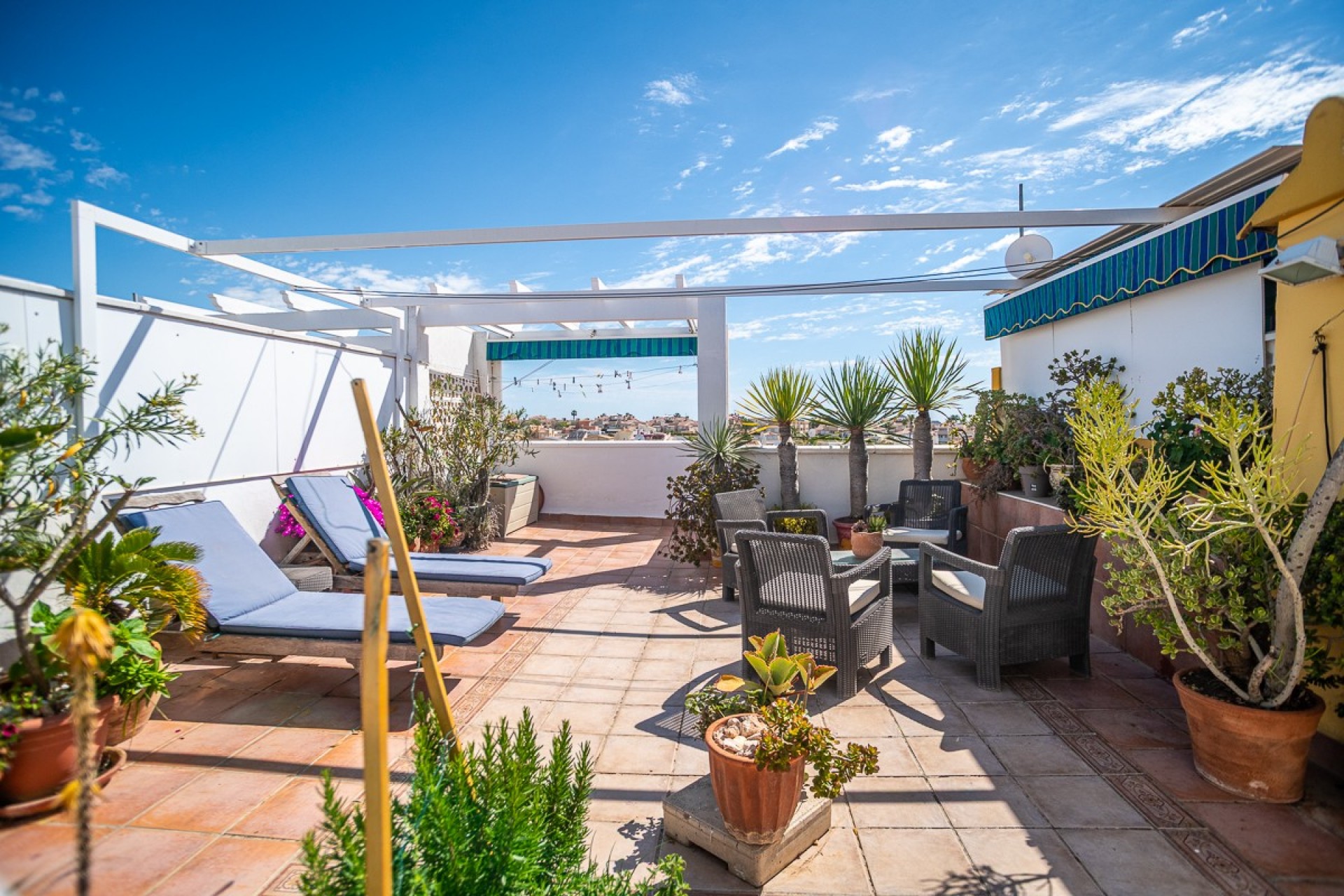 Resale - Apartment -
Alicante - Costa Blanca