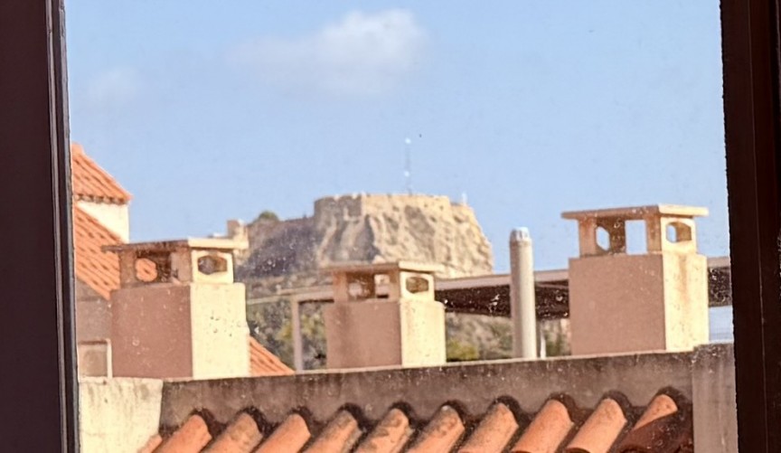 Resale - Apartment -
Alicante - Costa Blanca