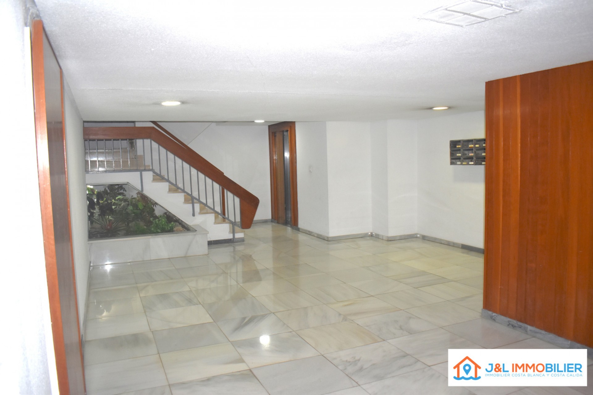 Resale - Apartment -
Alicante - Costa Blanca