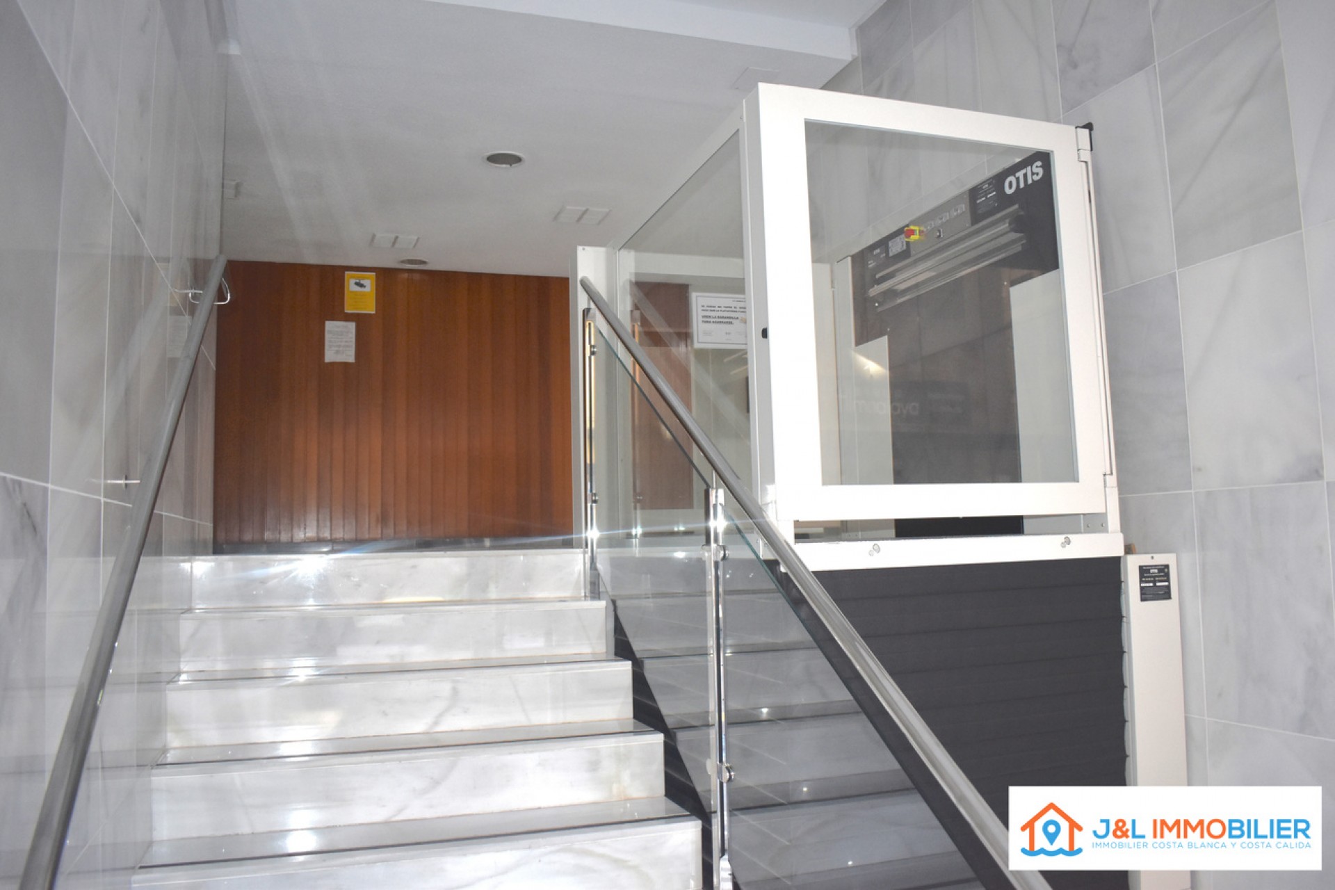Resale - Apartment -
Alicante - Costa Blanca