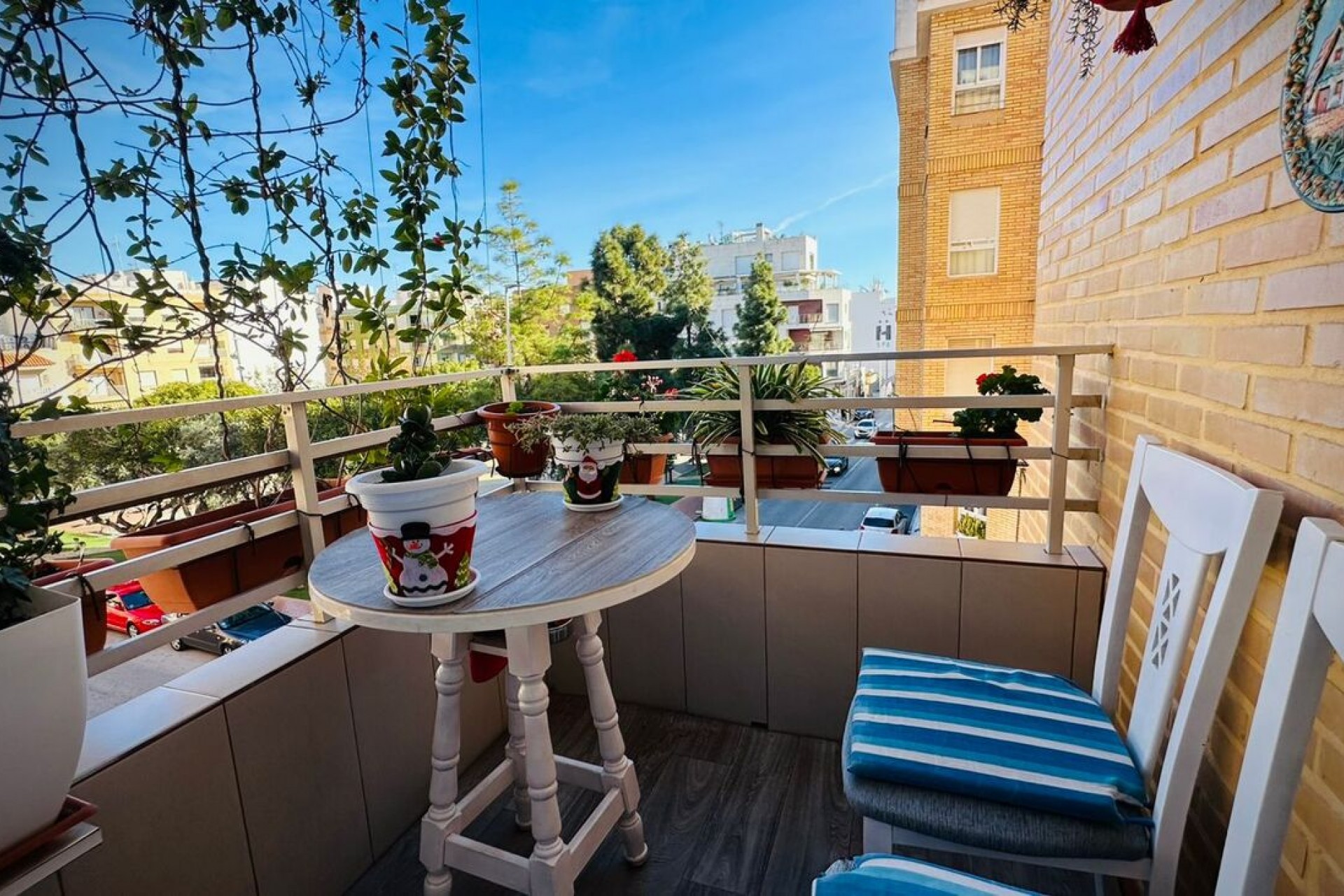 Resale - Apartment -
Alicante - Las Viñas