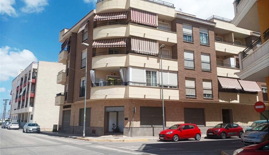 Resale - Apartment -
Almoradí