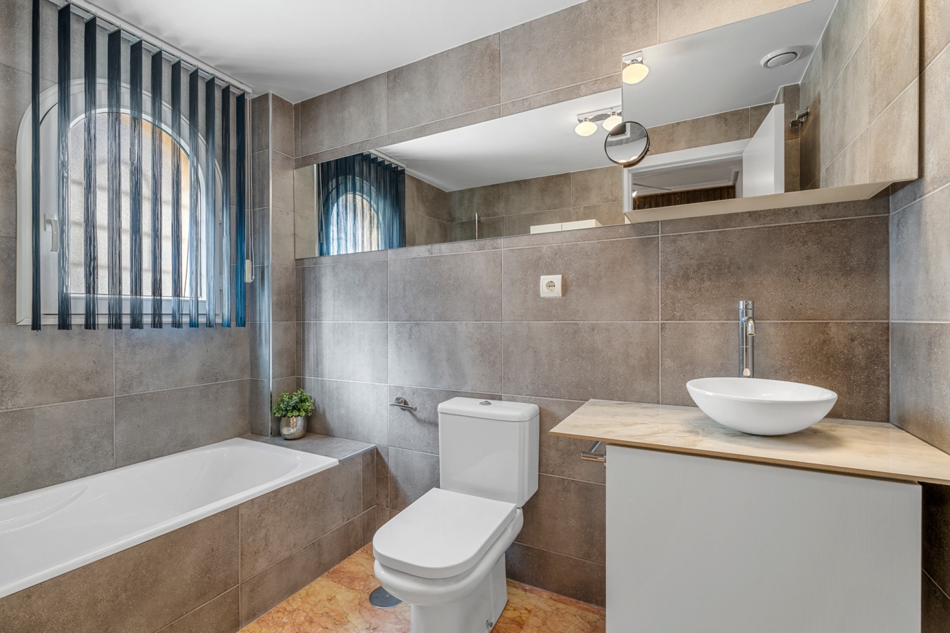 Resale - Apartment -
Altea - Costa Blanca