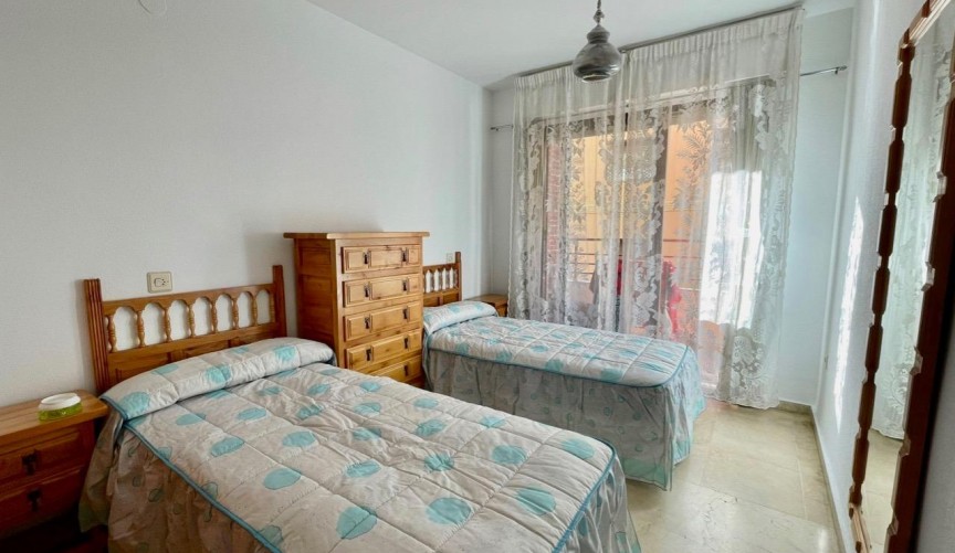 Resale - Apartment -
Benidorm - Centro