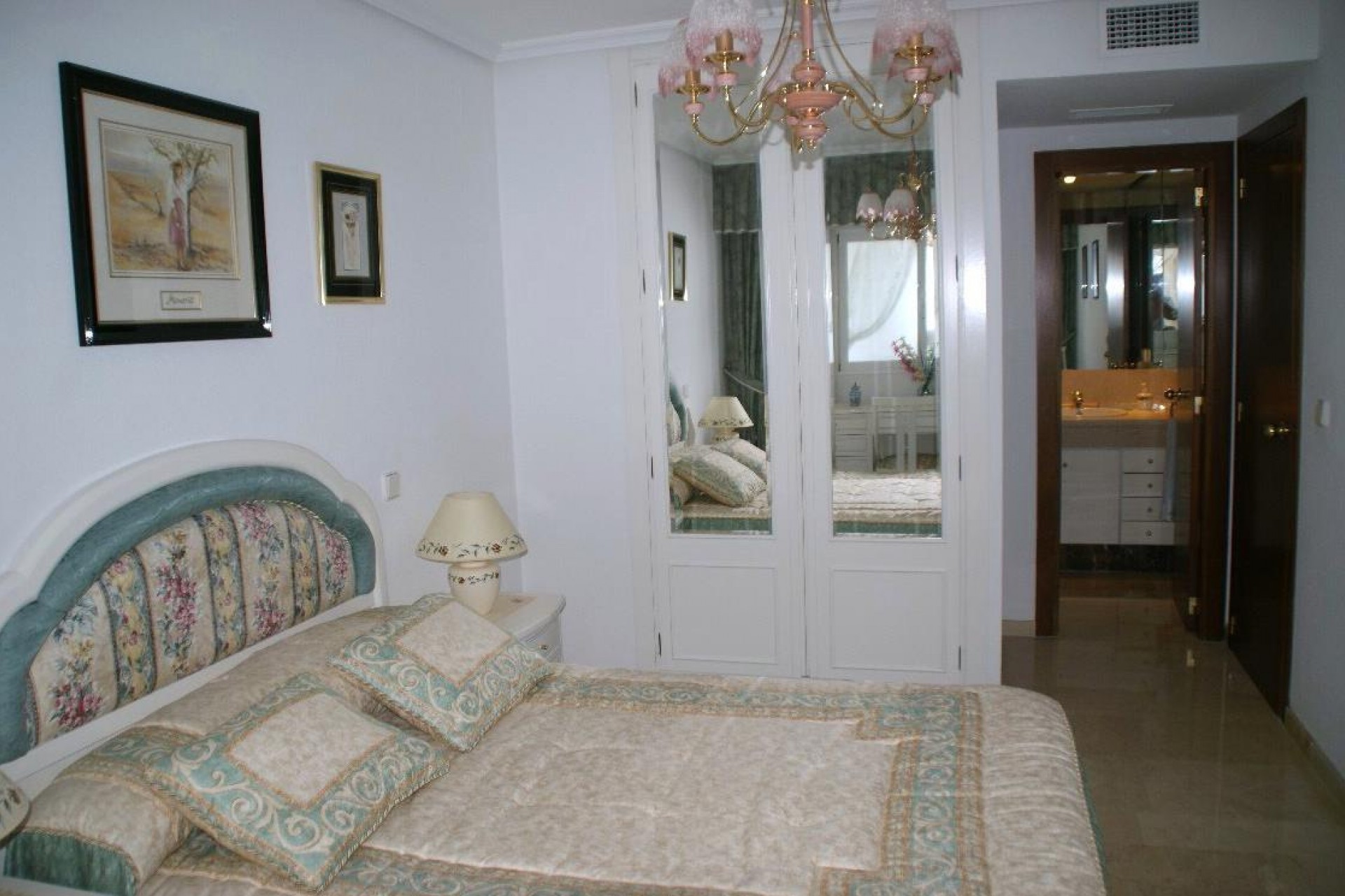 Resale - Apartment -
Benidorm - Costa Blanca