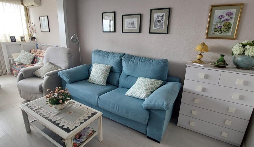 Resale - Apartment -
Benidorm - Levante