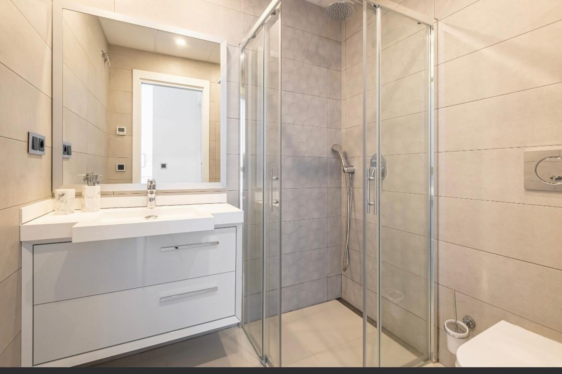 Resale - Apartment -
Benidorm - Playa de Poniente