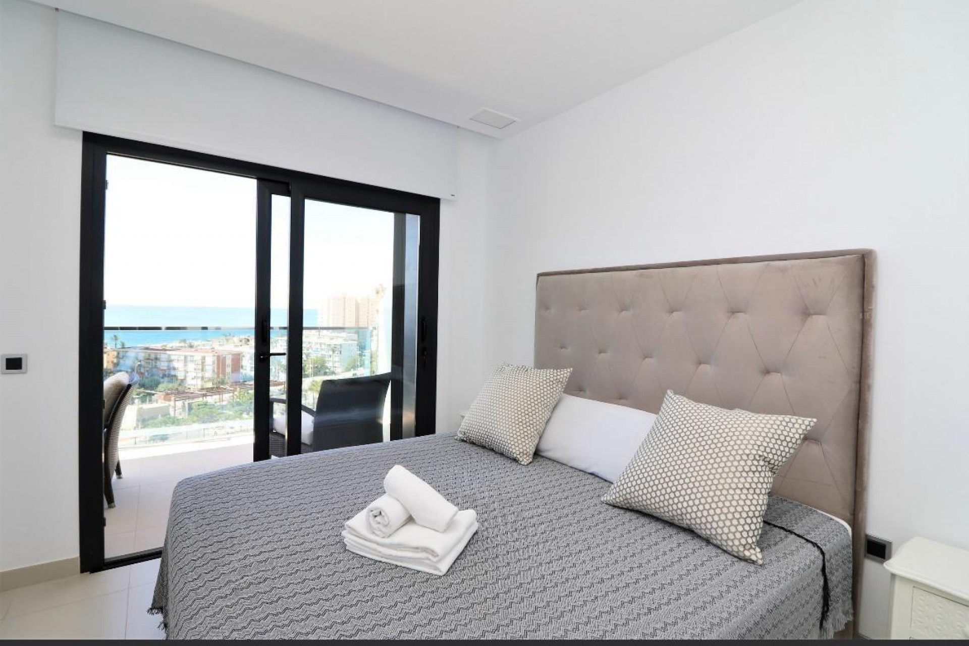 Resale - Apartment -
Benidorm - Playa de Poniente