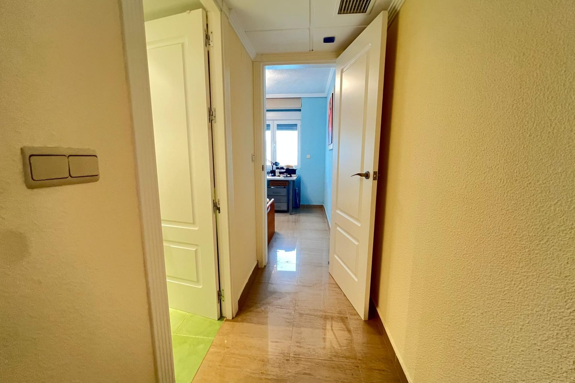 Resale - Apartment -
Benidorm - Rincon De Loix Cruz