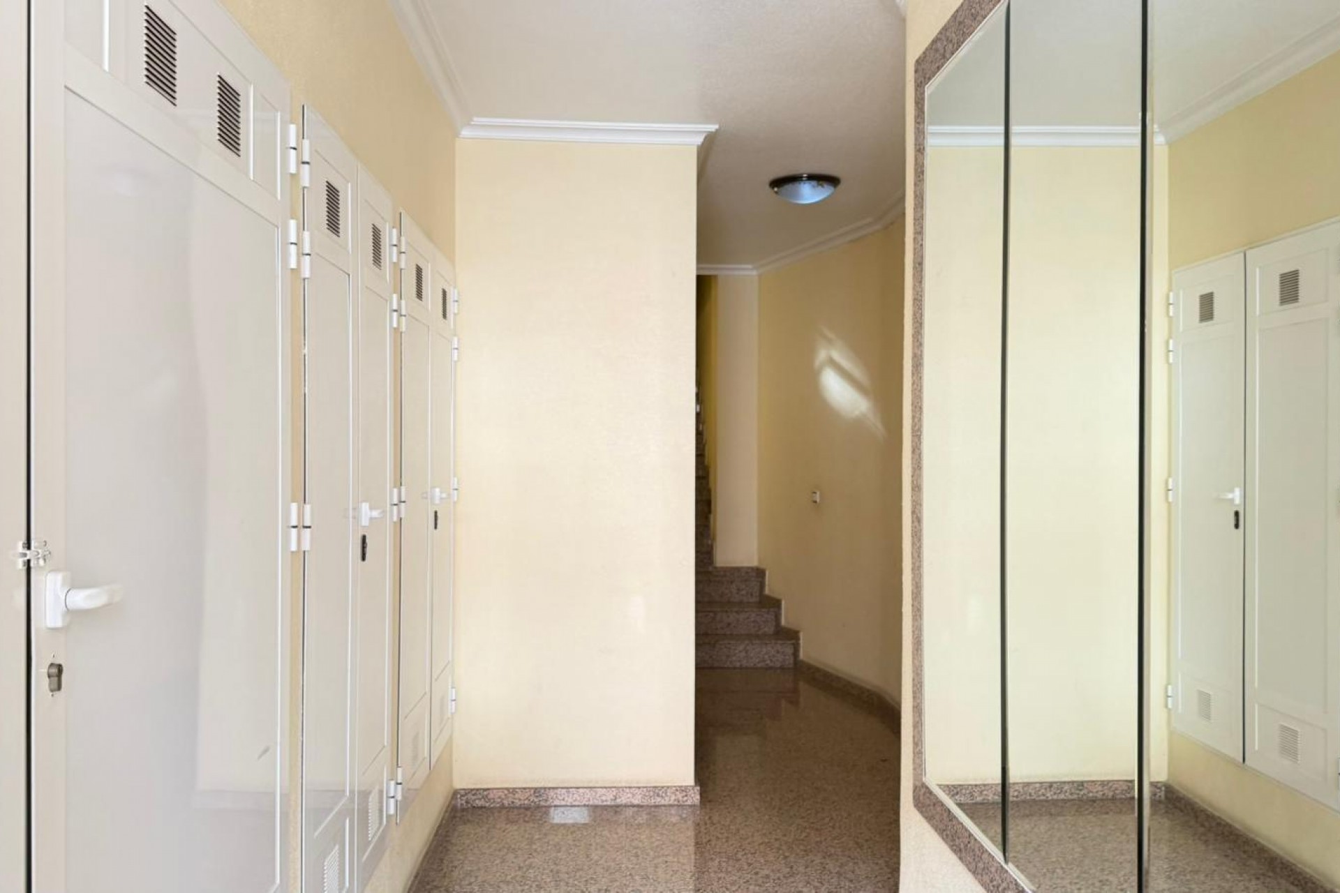 Resale - Apartment -
Benijofar - Pueblo 4