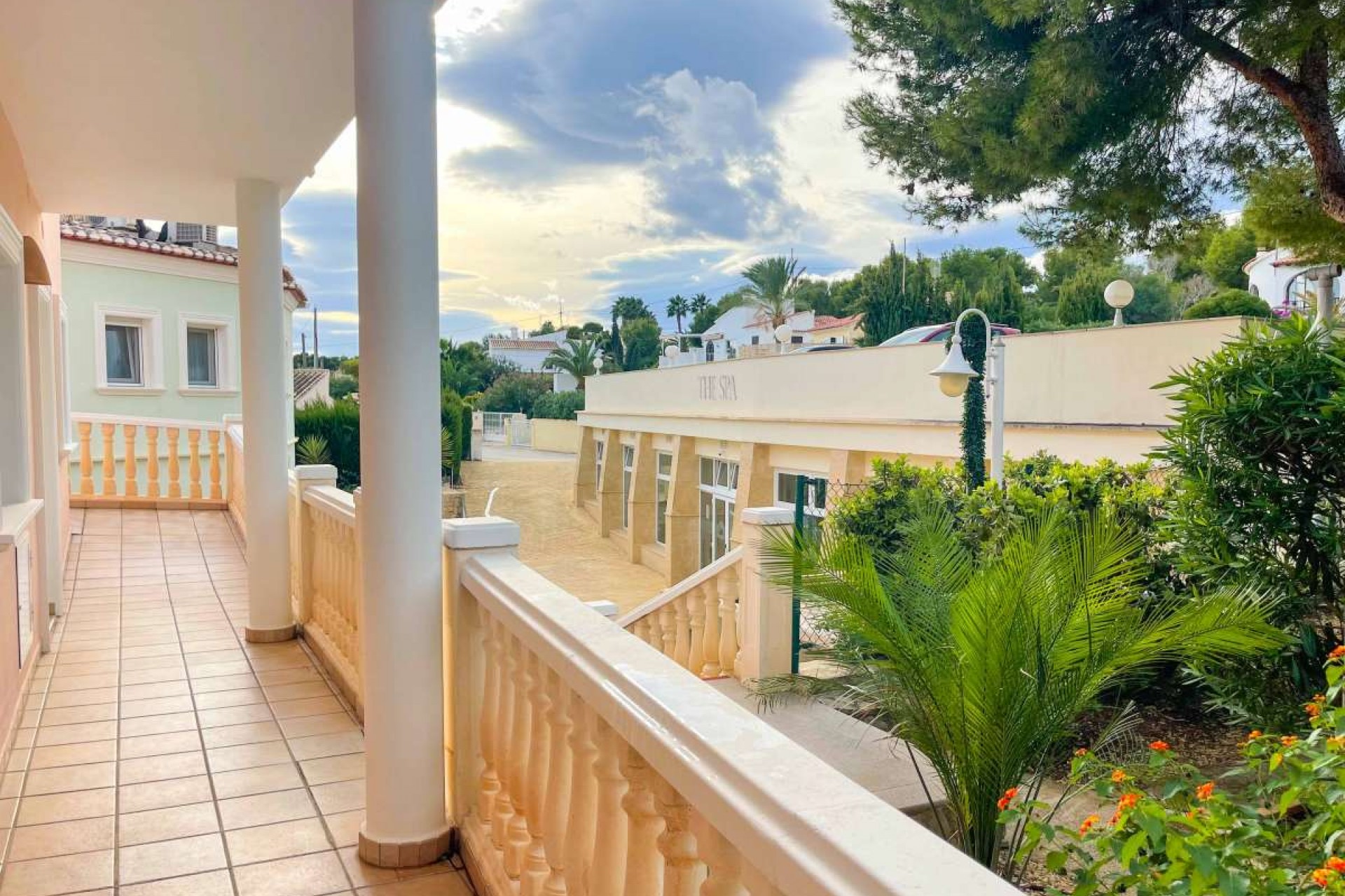 Resale - Apartment -
Benissa Costa - Costa Blanca