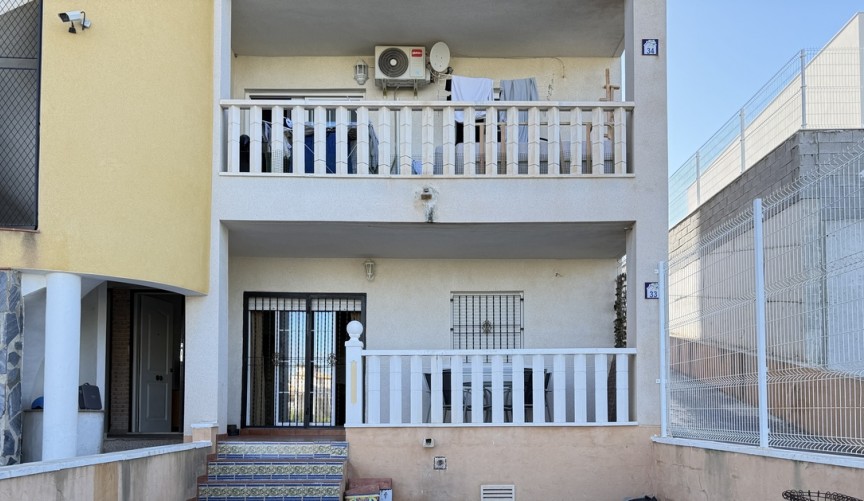 Resale - Apartment -
Cabo Roig - Costa Blanca