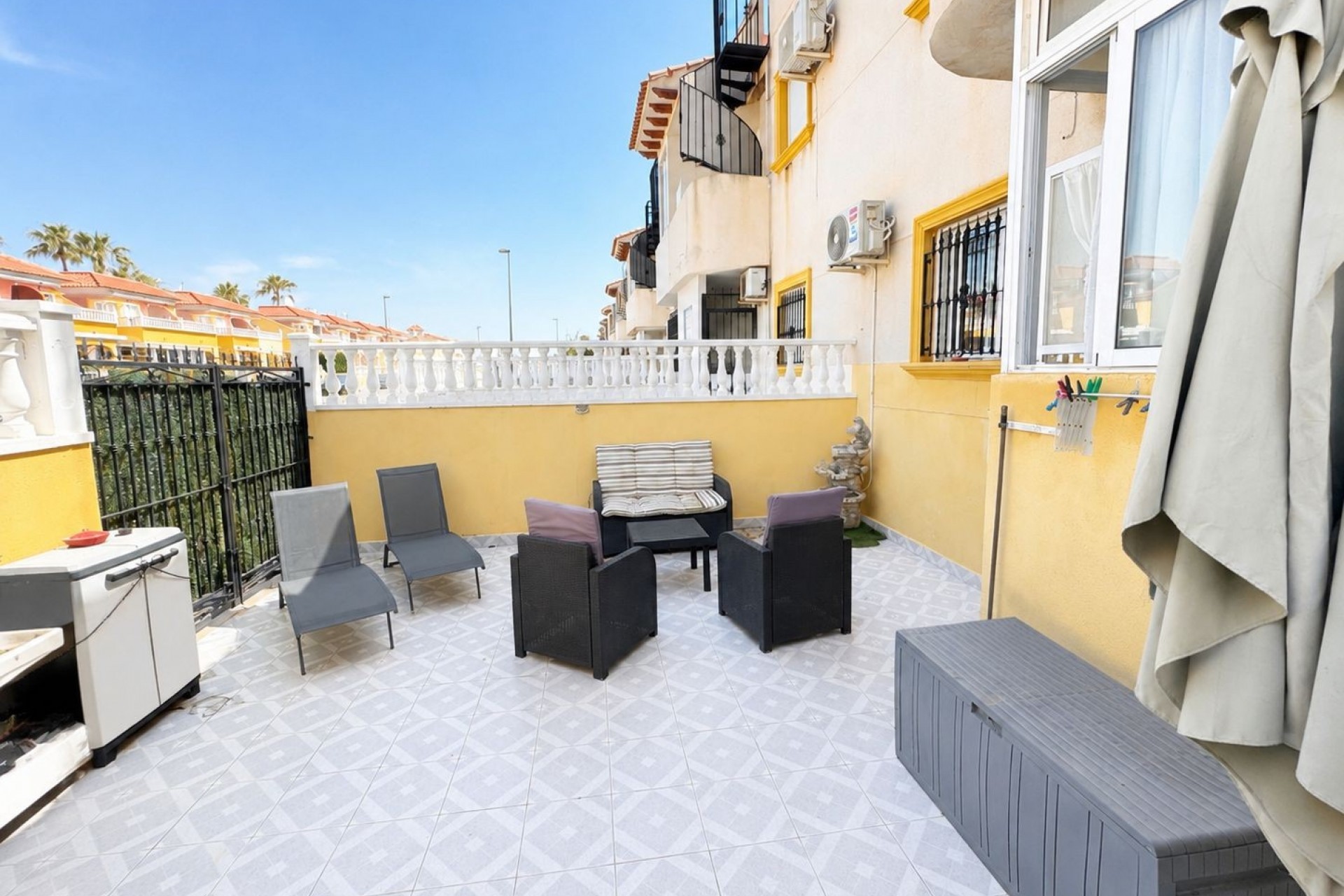 Resale - Apartment -
Cabo Roig - Costa Blanca