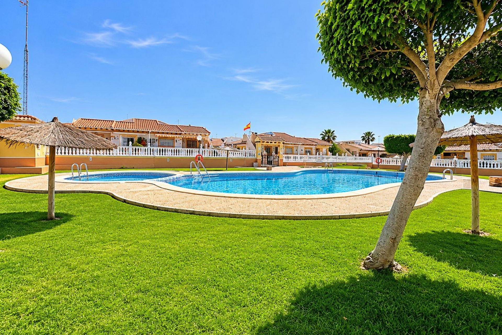 Resale - Apartment -
Cabo Roig - Costa Blanca