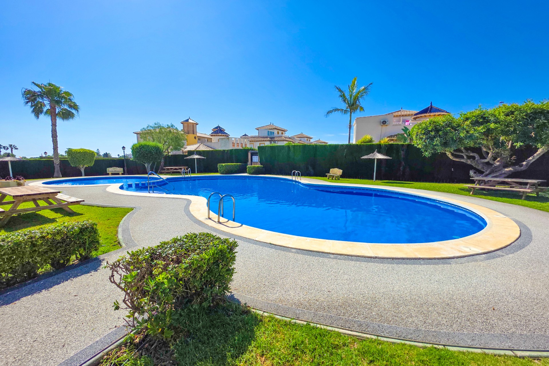 Resale - Apartment -
Cabo Roig - Costa Blanca