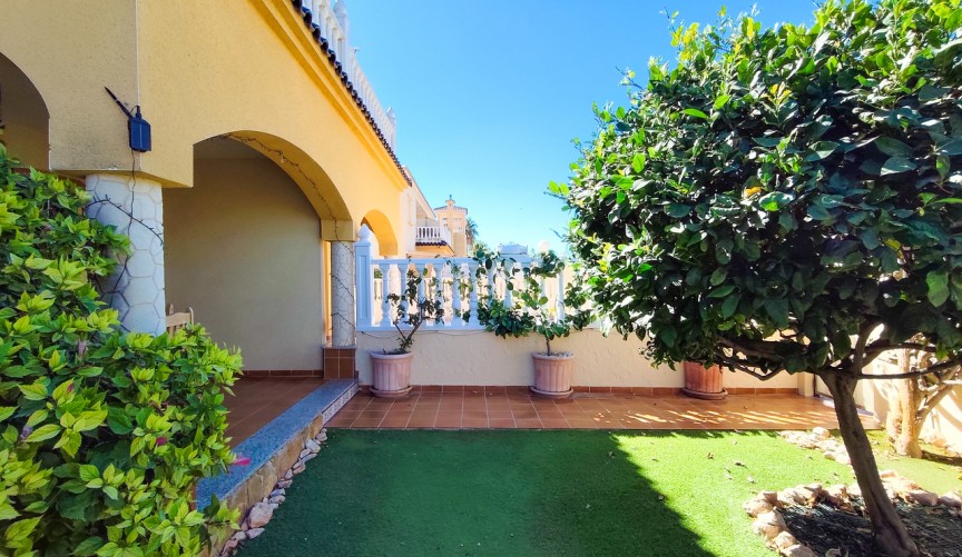 Resale - Apartment -
Cabo Roig - Costa Blanca