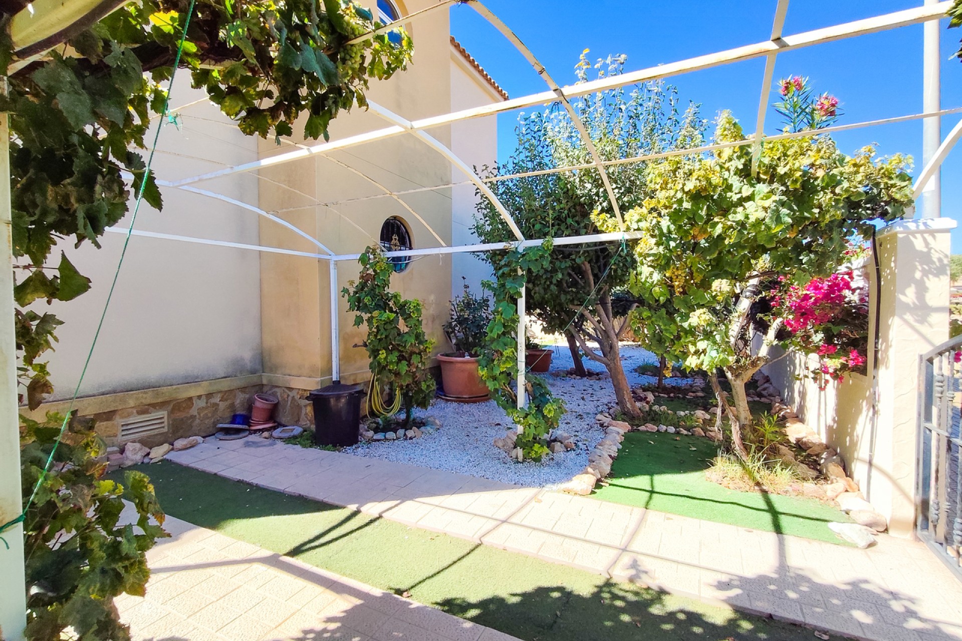 Resale - Apartment -
Cabo Roig - Costa Blanca