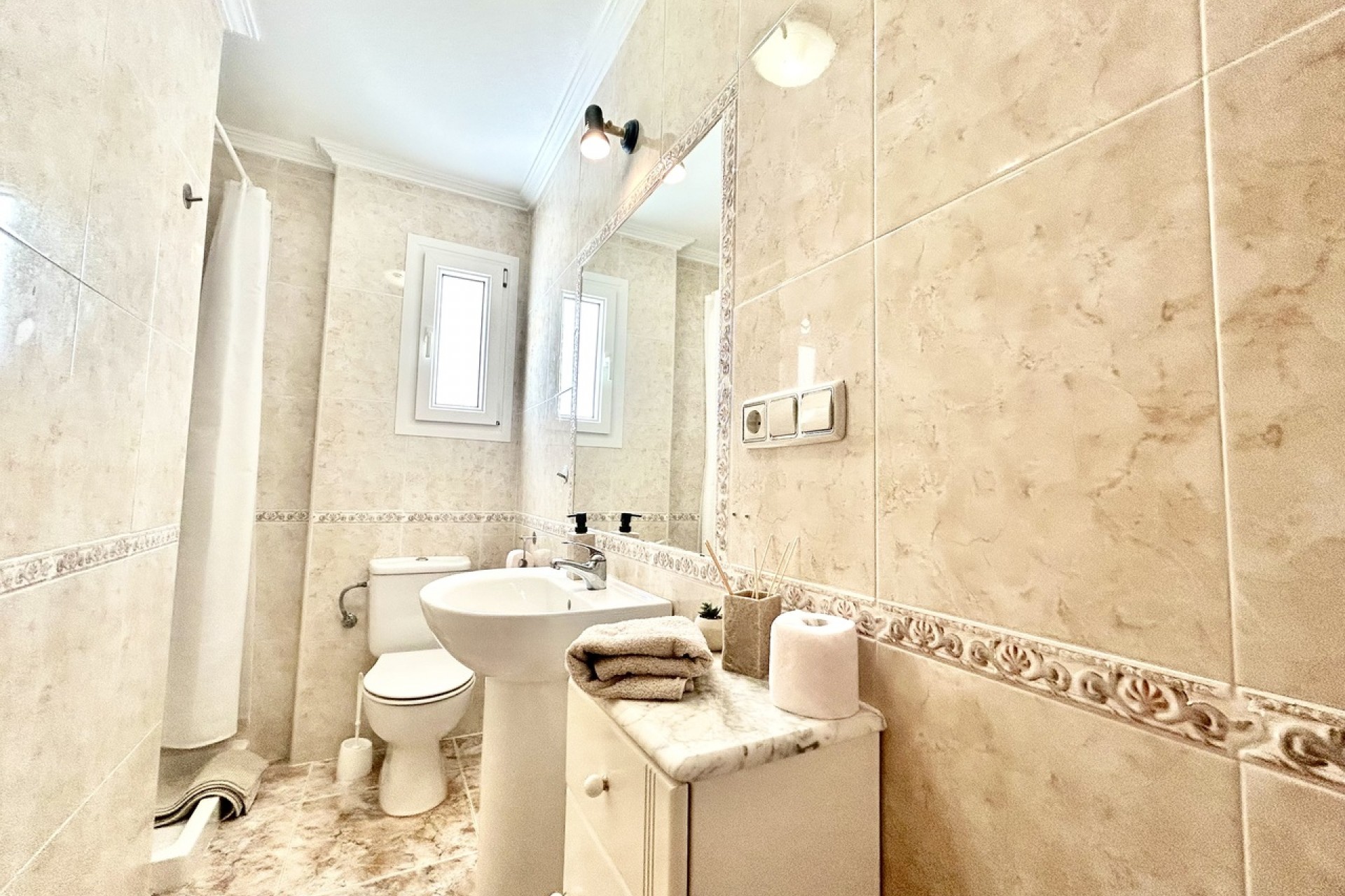 Resale - Apartment -
Cabo Roig - Costa Blanca