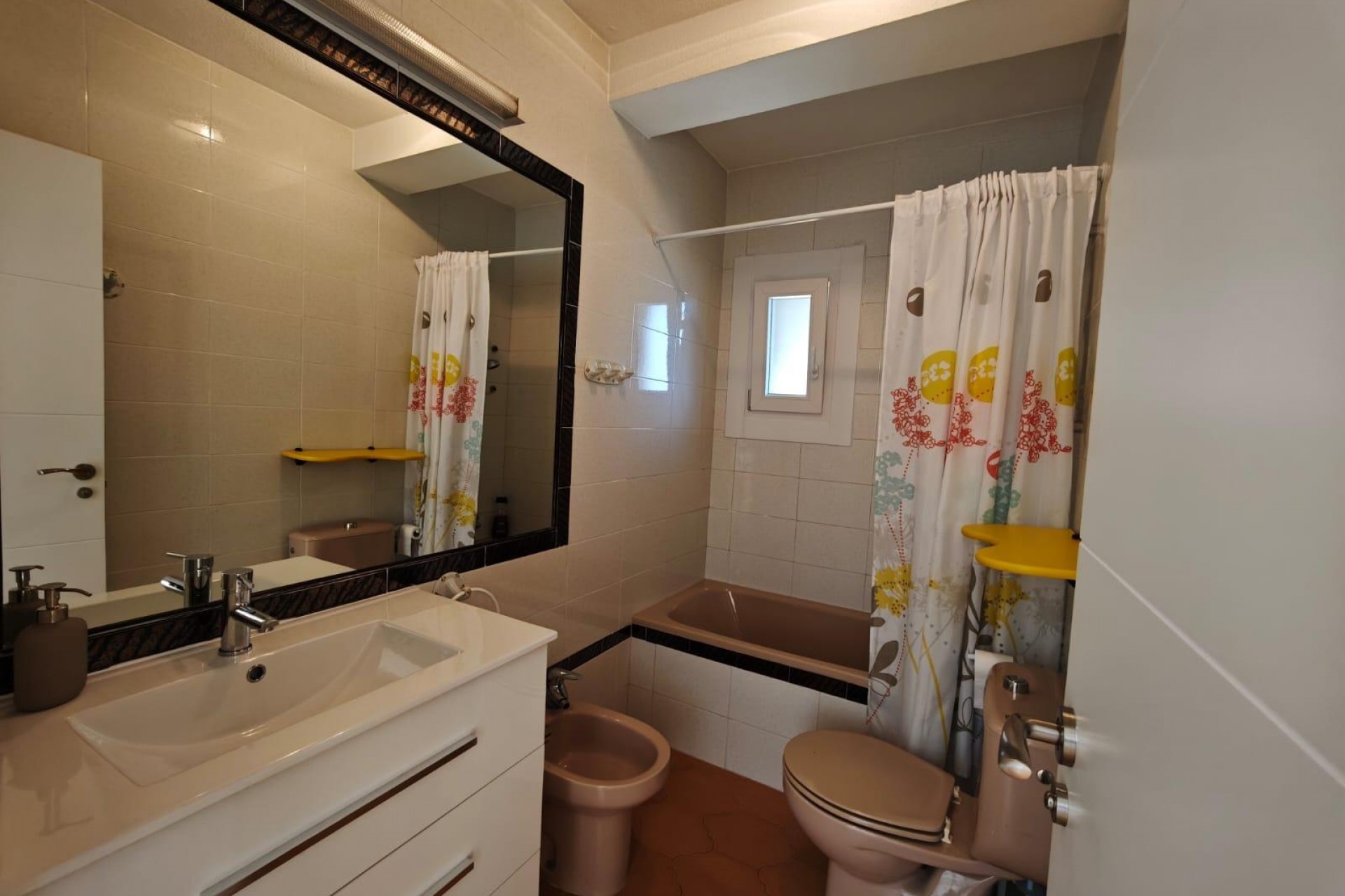Resale - Apartment -
Cabo Roig