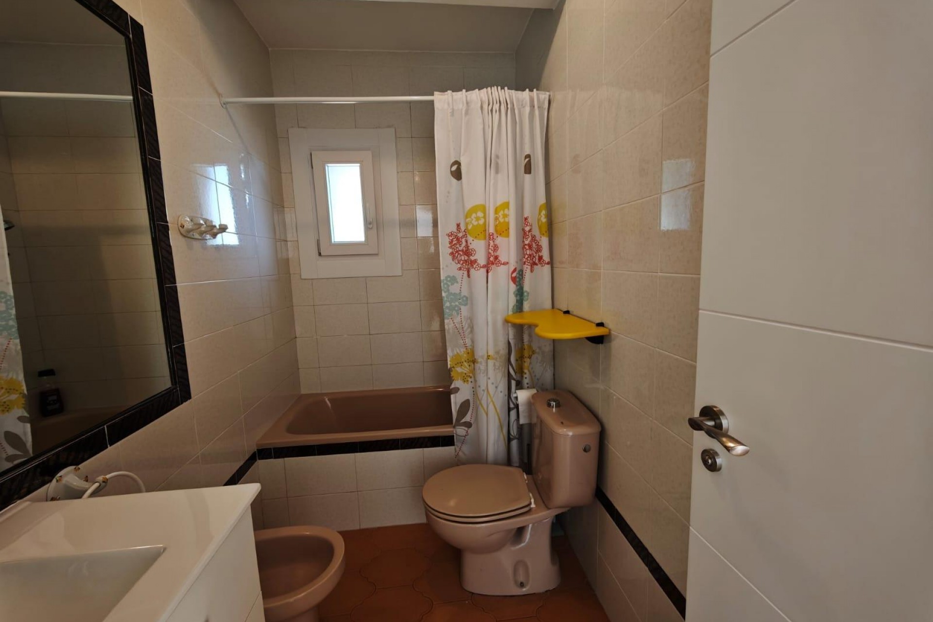 Resale - Apartment -
Cabo Roig