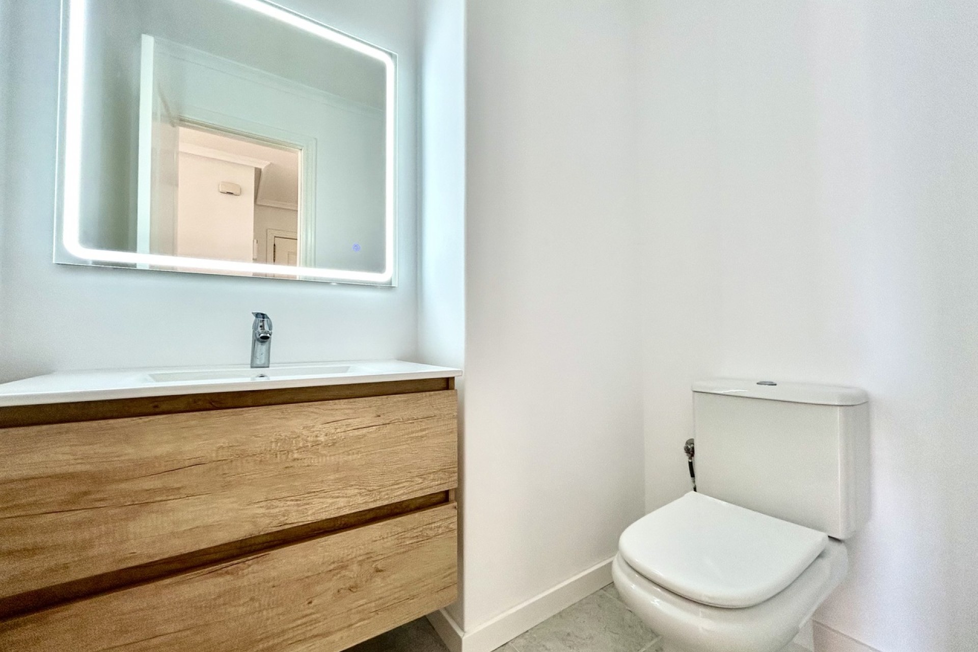 Resale - Apartment -
Campoamor - Costa Blanca