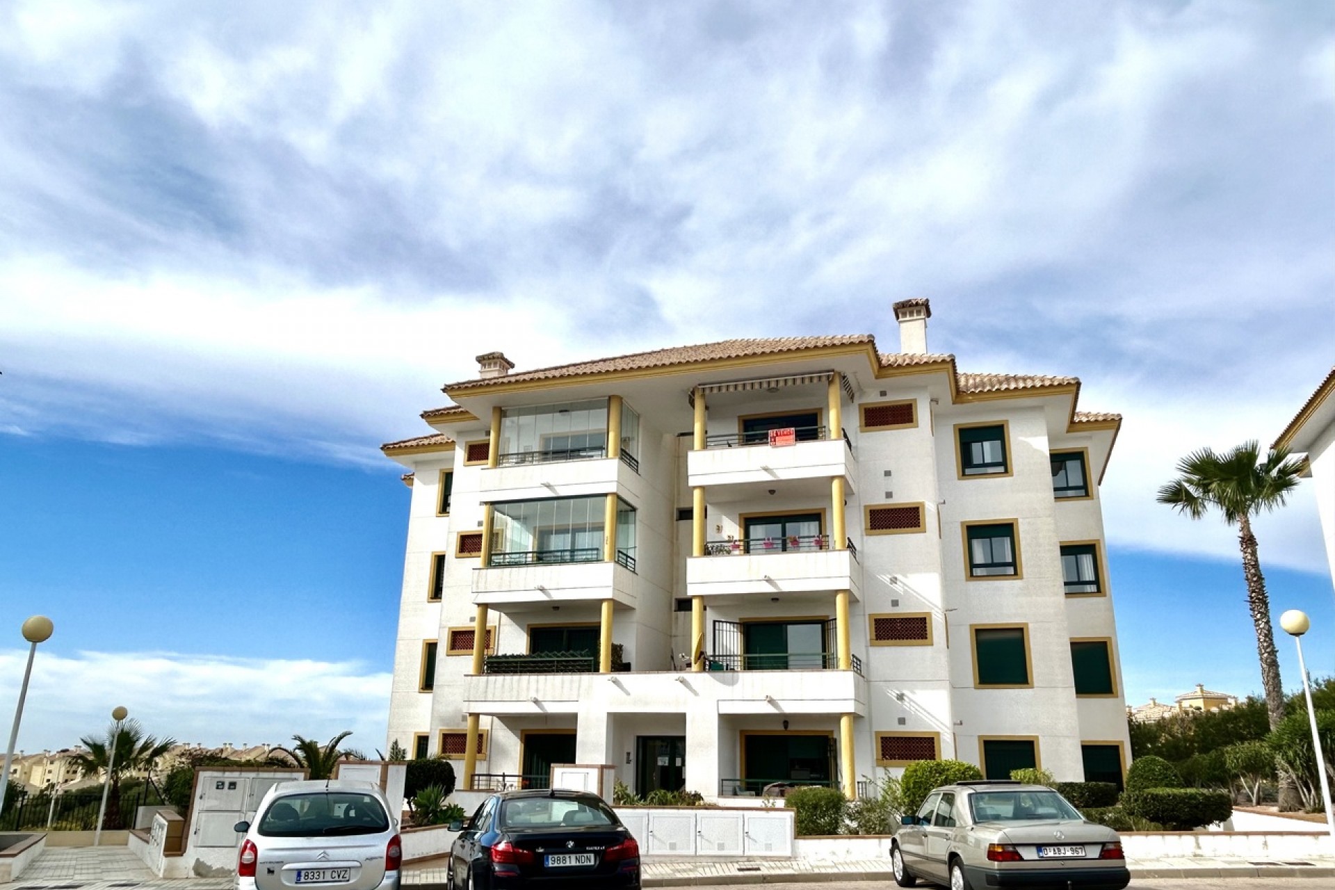 Resale - Apartment -
Campoamor - Costa Blanca