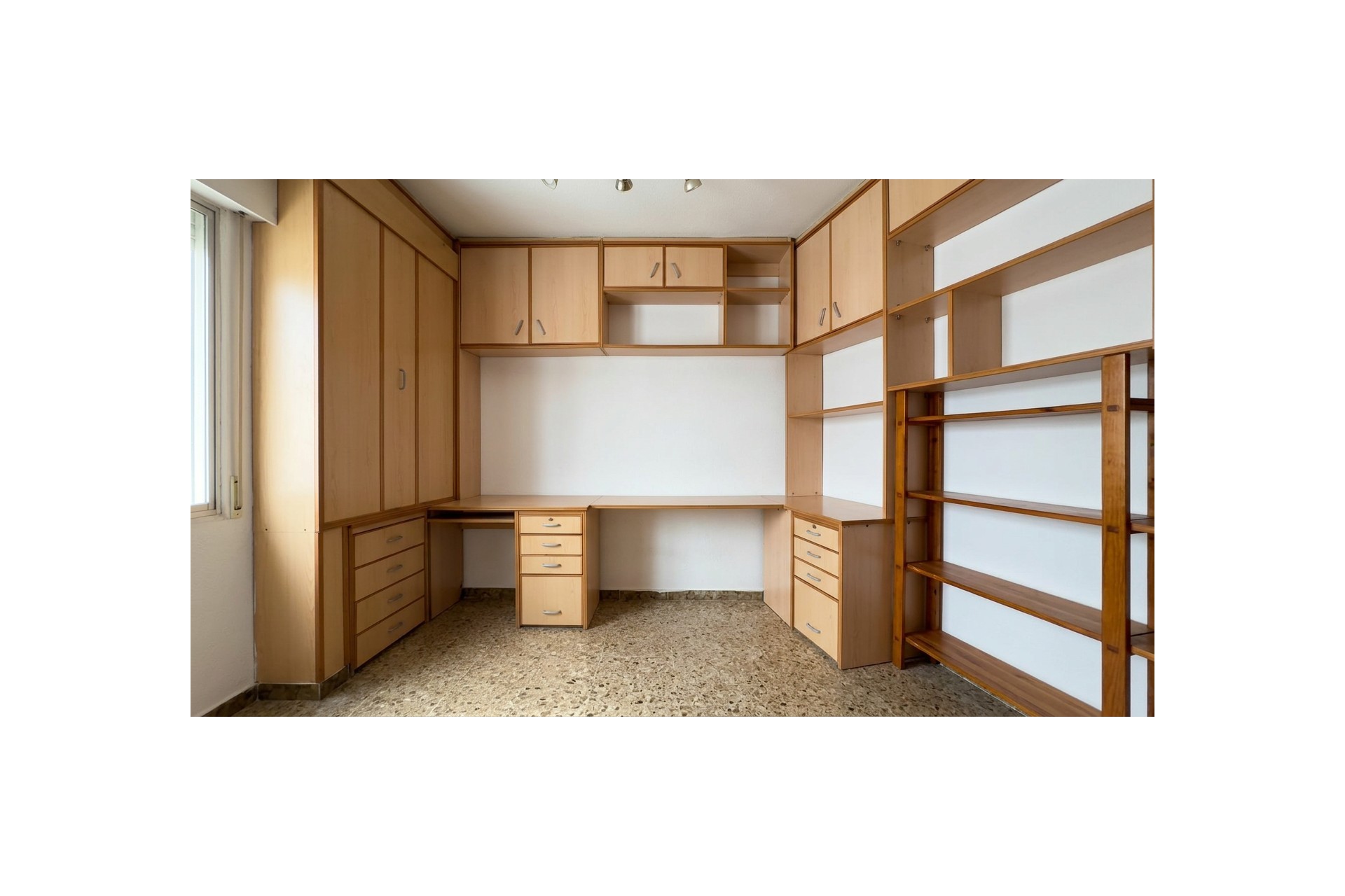 Resale - Apartment -
Denia - Costa Blanca