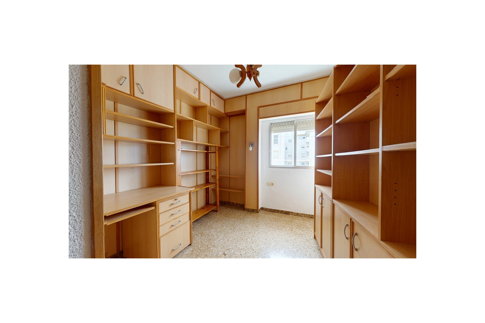 Resale - Apartment -
Denia - Costa Blanca