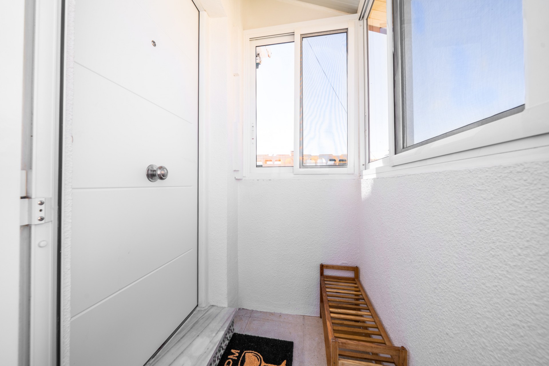 Resale - Apartment -
El Chaparral - Costa Blanca