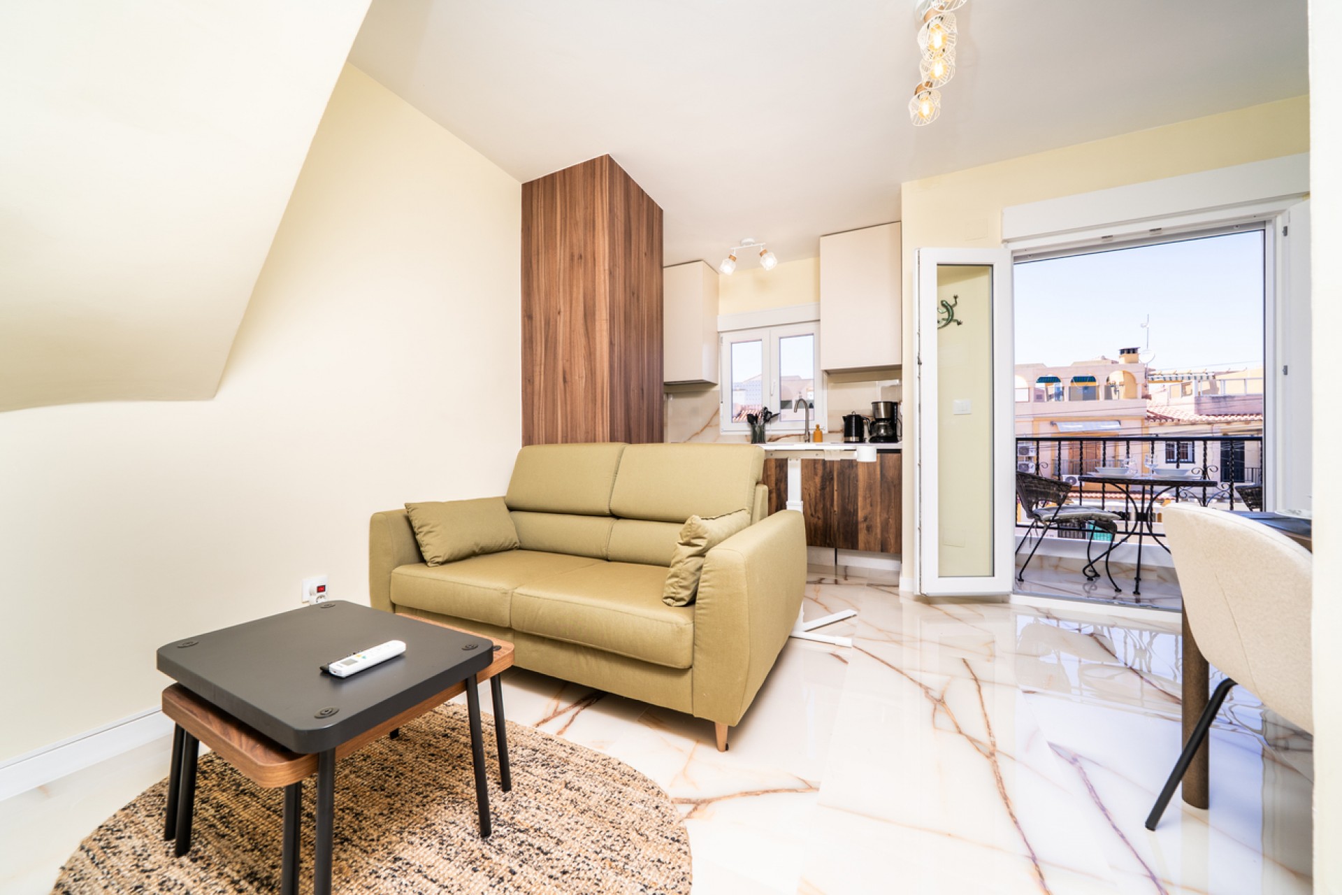 Resale - Apartment -
El Chaparral - Costa Blanca