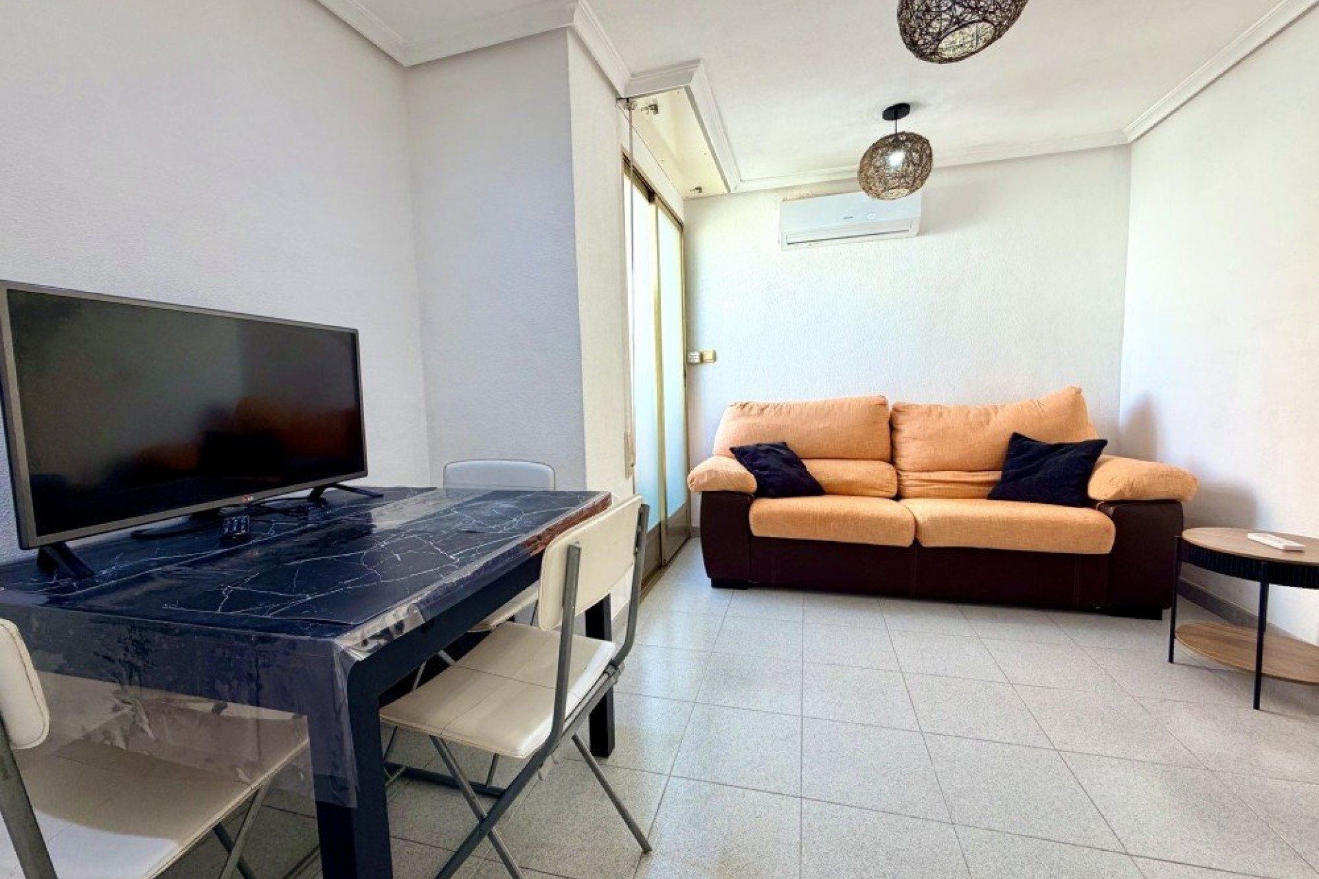 Resale - Apartment -
Elche - Costa Blanca