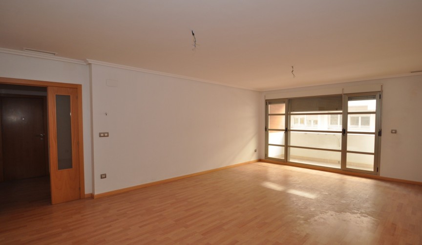 Resale - Apartment -
Elda - Inland