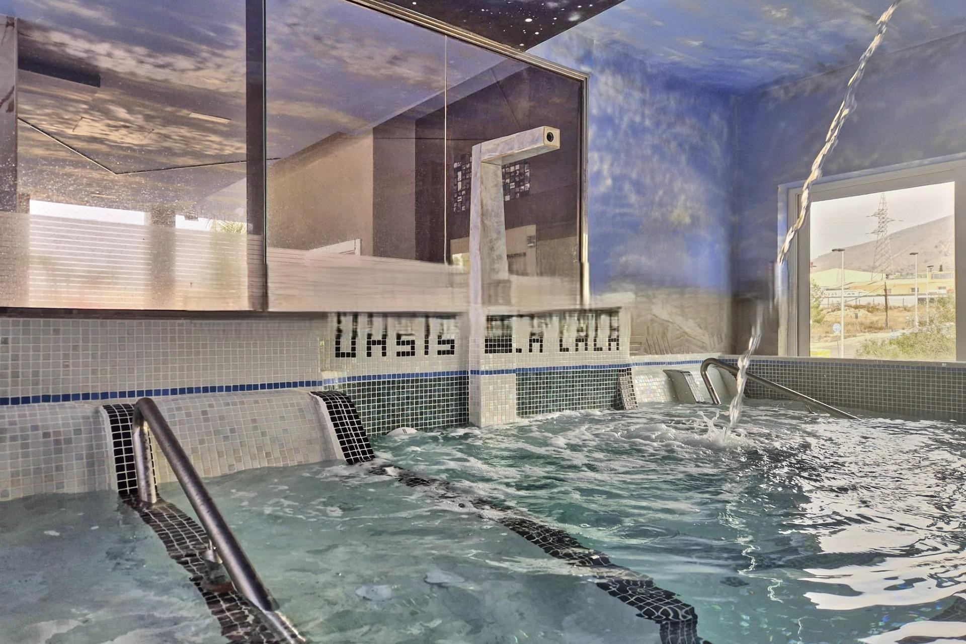 Resale - Apartment -
Finestrat - Cala de Finestrat