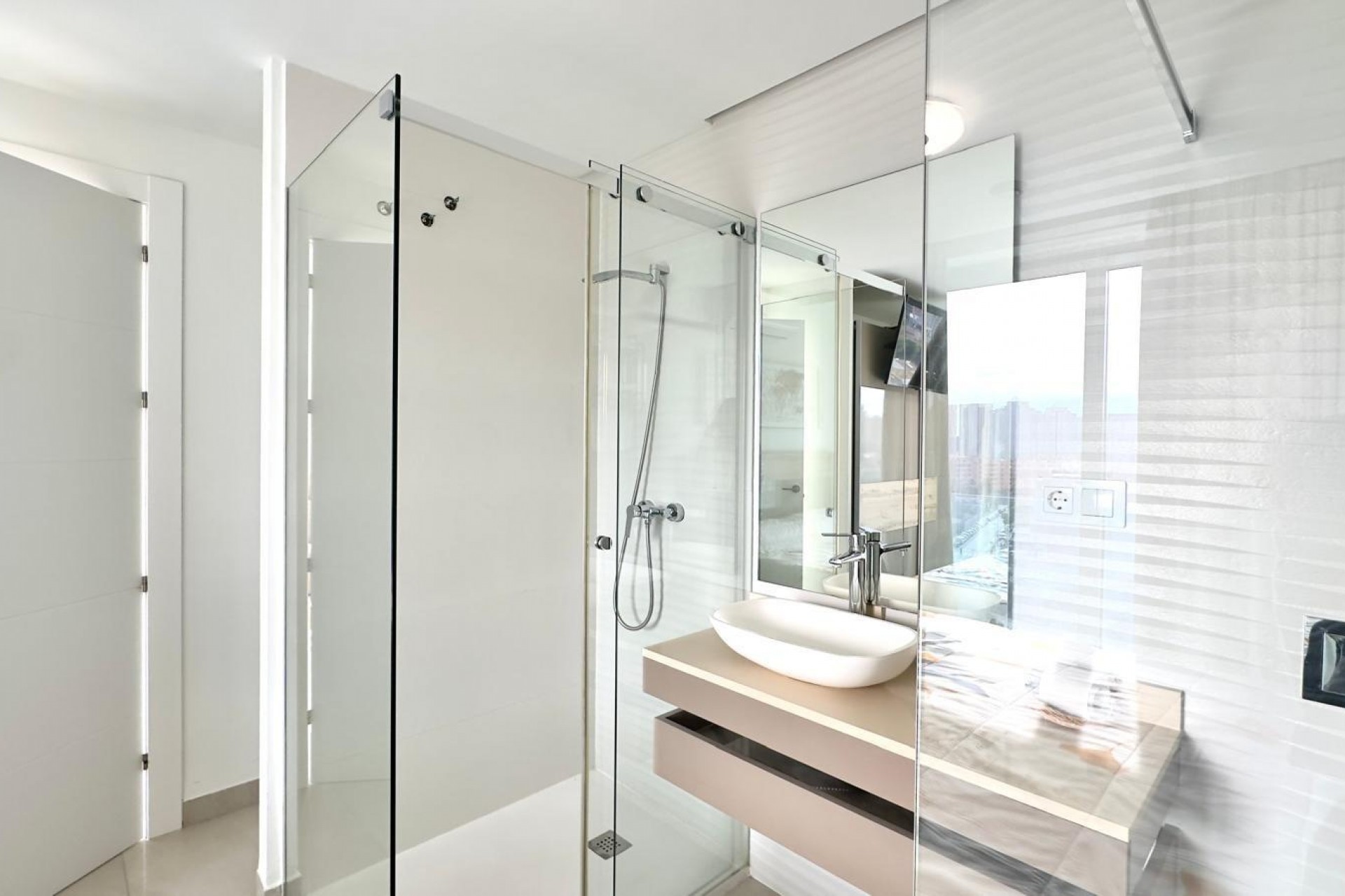 Resale - Apartment -
Finestrat