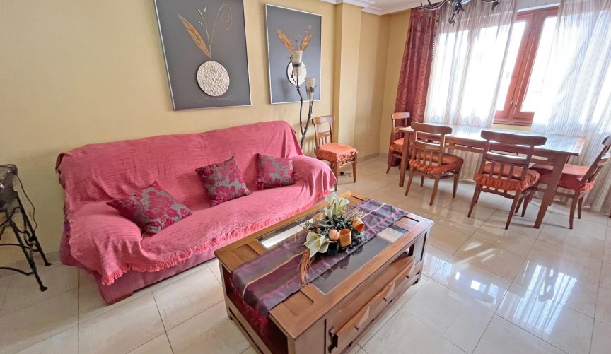 Resale - Apartment -
Formentera del Segura - Palacios